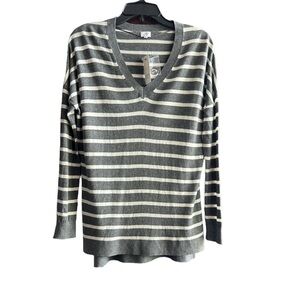 Crown and Ivy Drop Shoulder V Neck Striped Sweater size small